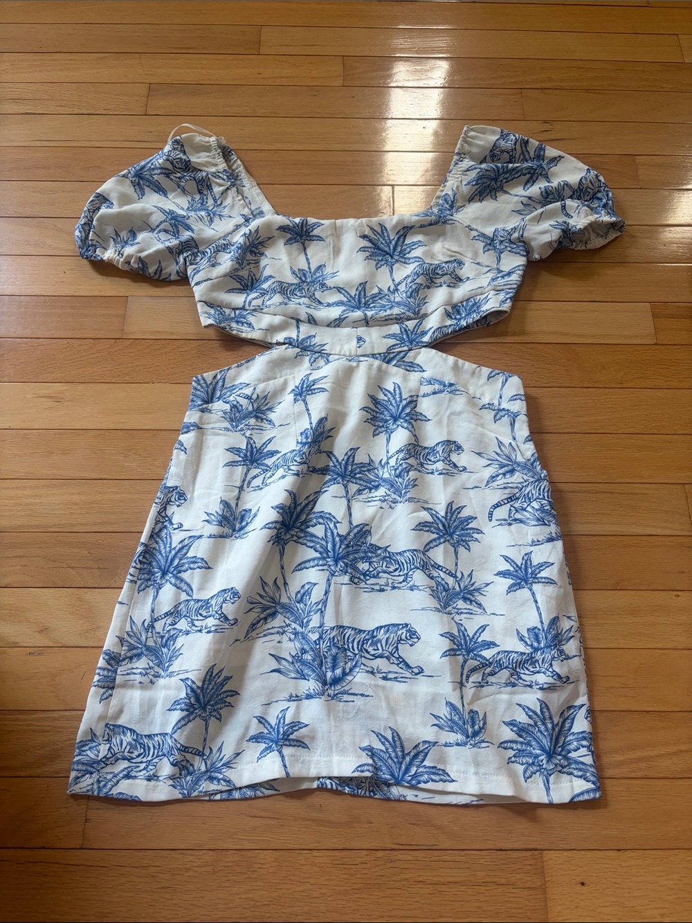 Sundae Muse Ruby Sees Blue & White Tropical Cutout Mini Dress
